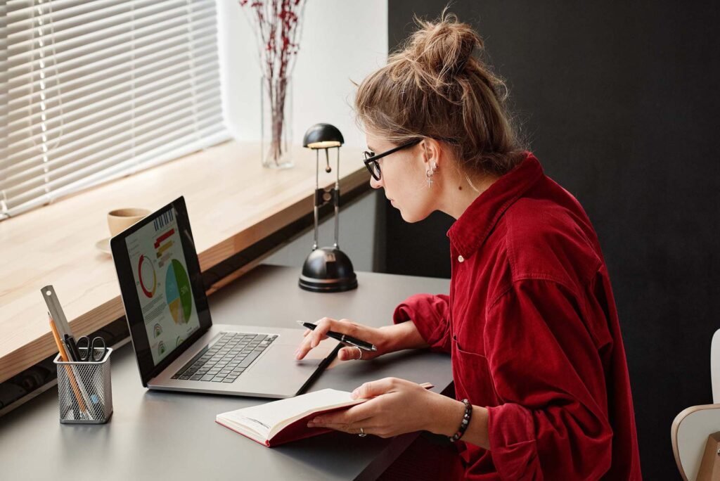 How Financial Consultants Improve More Than Just Your Bottom Line